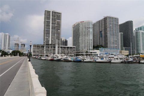 Copropriété à louer à Miami, Floride: 1 chambre, 78.04 m2 № 1877659 - photo 18