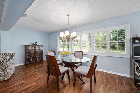 House in Ocala, Florida 2 bedrooms, 162.39 sq.m. № 2226586 - photo 10