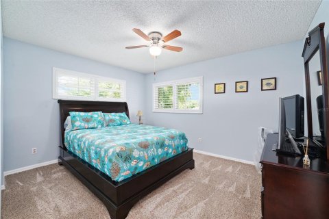 House in Ocala, Florida 2 bedrooms, 162.39 sq.m. № 2226586 - photo 30