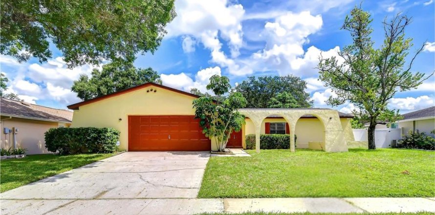 Casa en Tampa, Florida 3 dormitorios, 151.43 m2 № 2383892