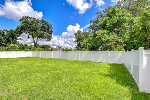 Casa en venta en Tampa, Florida, 3 dormitorios, 151.43 m2 № 2383892 - foto 12