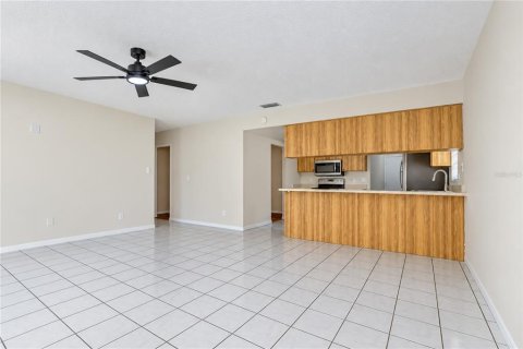 Casa en venta en Tampa, Florida, 3 dormitorios, 151.43 m2 № 2383892 - foto 15