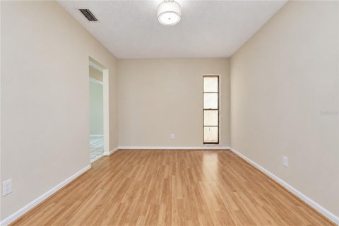 Casa en venta en Tampa, Florida, 3 dormitorios, 151.43 m2 № 2383892 - foto 24