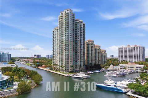 Condominio en venta en Aventura, Florida, 3 dormitorios, 173.36 m2 № 2089906 - foto 22