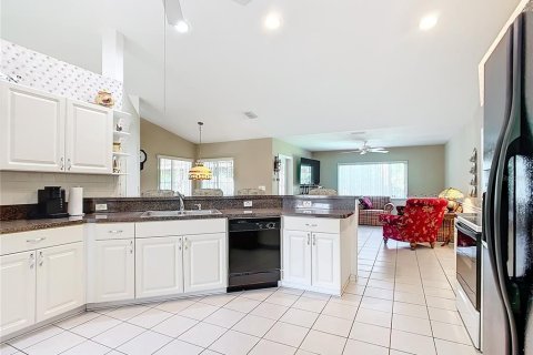 Casa en venta en Summerfield, Florida, 3 dormitorios, 190.82 m2 № 1795329 - foto 5