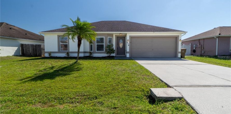 House in Kissimmee, Florida 3 bedrooms, 123.75 sq.m. № 1629671