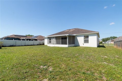 House in Kissimmee, Florida 3 bedrooms, 123.75 sq.m. № 1629671 - photo 24