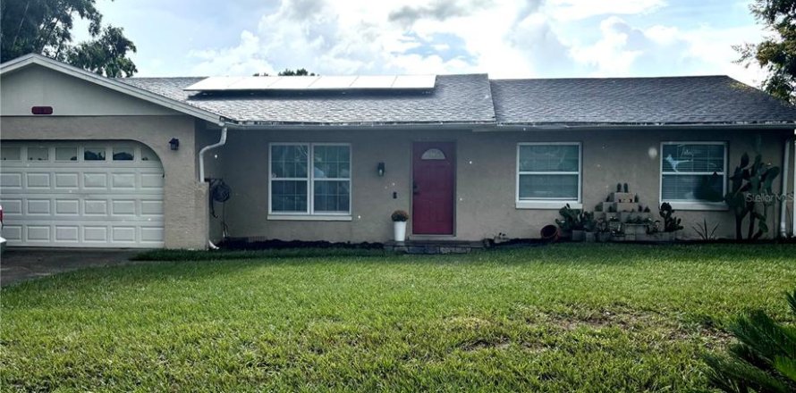 Villa ou maison à Longwood, Floride 4 chambres, 163.6 m2 № 2402818