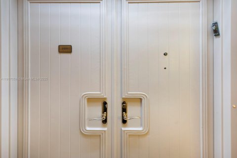 Купить кондоминиум в Авентура, Флорида 2 спальни, 144.93м2, № 1973836 - фото 4