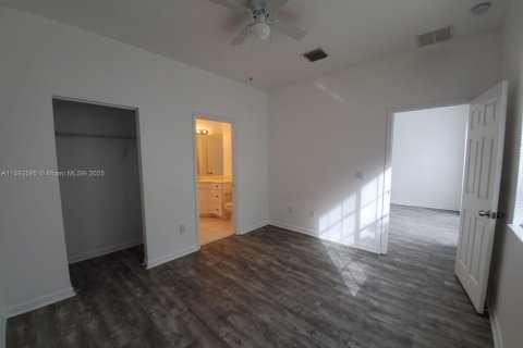 Купить кондоминиум в Ривьера-Бич, Флорида 3 спальни, 96.99м2, № 1978167 - фото 15