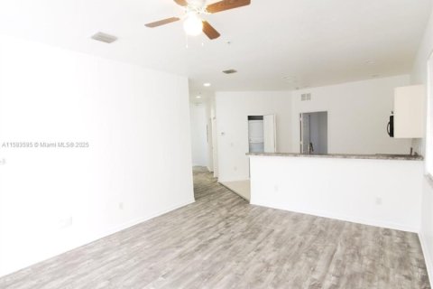 Купить кондоминиум в Ривьера-Бич, Флорида 3 спальни, 96.99м2, № 1978167 - фото 25