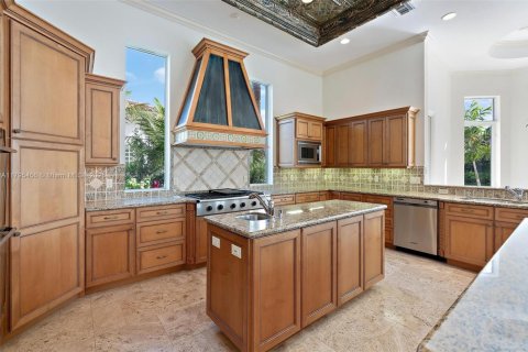 House in North Palm Beach, Florida 5 bedrooms, 428.37 sq.m. № 2069089 - photo 6