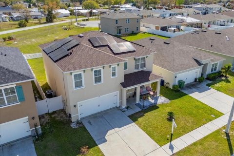 House in Winter Haven, Florida 5 bedrooms, 250.46 sq.m. № 2214668 - photo 30