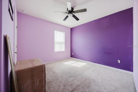House in Winter Haven, Florida 5 bedrooms, 250.46 sq.m. № 2214668 - photo 18