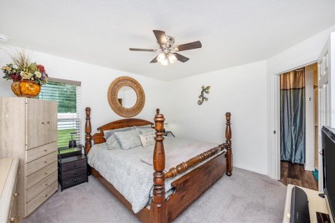 Villa ou maison à vendre à North Port, Floride: 3 chambres, 144.46 m2 № 1900087 - photo 26