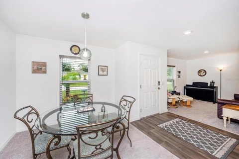 Villa ou maison à vendre à North Port, Floride: 3 chambres, 144.46 m2 № 1900087 - photo 9