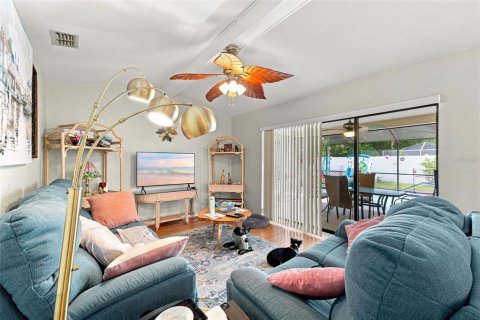 Villa ou maison à vendre à Spring Hill, Floride: 3 chambres, 154.12 m2 № 2298076 - photo 3