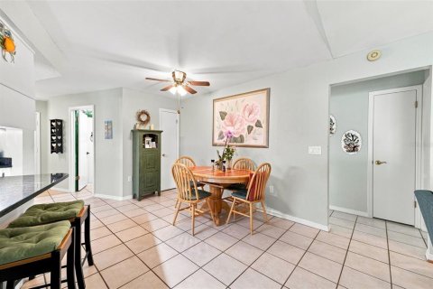 Villa ou maison à vendre à Spring Hill, Floride: 3 chambres, 154.12 m2 № 2298076 - photo 14
