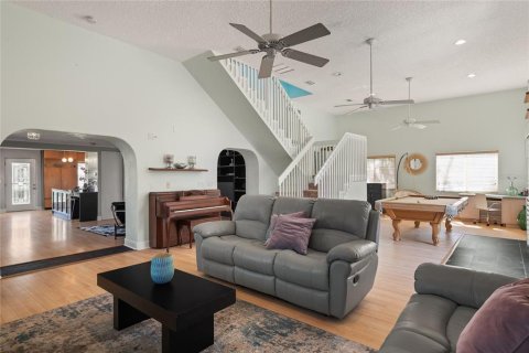 House in New Smyrna Beach, Florida 3 bedrooms, 248.05 sq.m. № 1717317 - photo 16