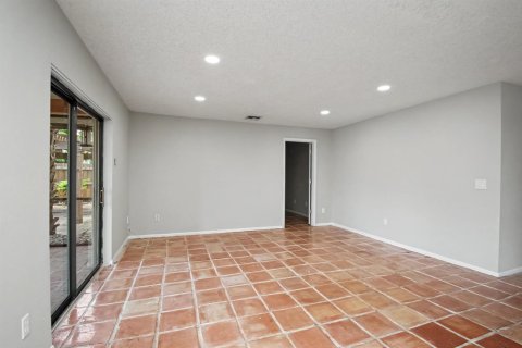 House in Boca Raton, Florida 3 bedrooms, 167.5 sq.m. № 2176775 - photo 4