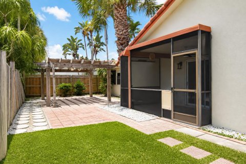 House in Boca Raton, Florida 3 bedrooms, 167.5 sq.m. № 2176775 - photo 27
