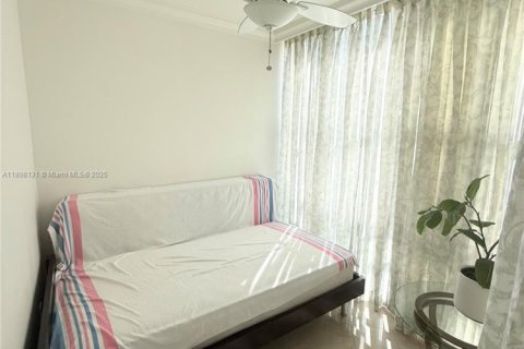 Снять в аренду кондоминиум в Санни-Айлс-Бич, Флорида 1 спальня, 67.35м2, № 1950973 - фото 13