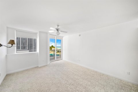 Copropriété à louer à Miami Beach, Floride: 3 chambres, 183.95 m2 № 2012270 - photo 21
