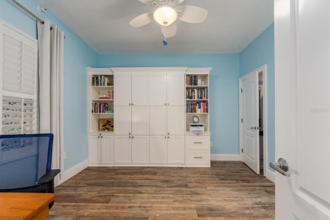 Condo in Indian Shores, Florida, 3 bedrooms  № 2096418 - photo 28