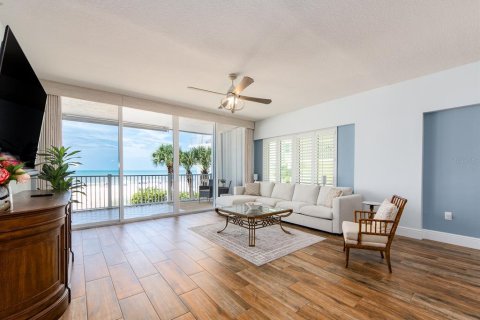Condo in Indian Shores, Florida, 3 bedrooms  № 2096418 - photo 4