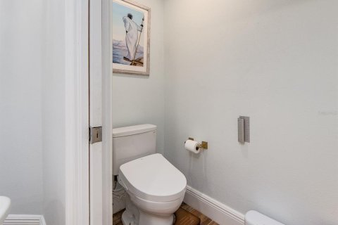 Condo in Indian Shores, Florida, 3 bedrooms  № 2096418 - photo 24