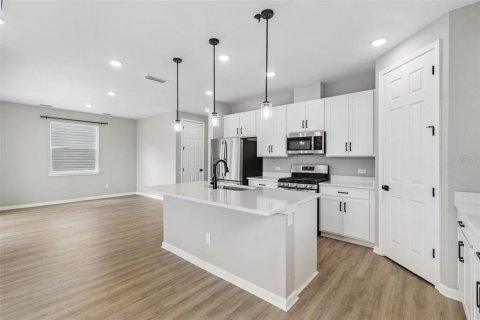 Villa ou maison à vendre à Jacksonville, Floride: 4 chambres, 201.6 m2 № 2138290 - photo 9