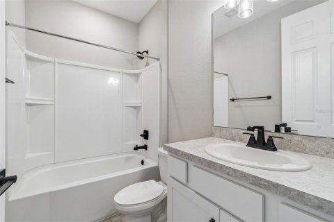 Villa ou maison à vendre à Jacksonville, Floride: 4 chambres, 201.6 m2 № 2138290 - photo 13