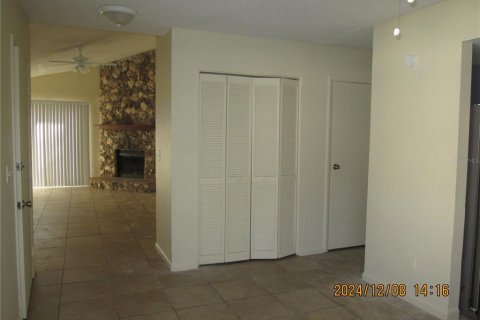 Villa ou maison à louer à Winter Springs, Floride: 3 chambres, 126.72 m2 № 2419175 - photo 10