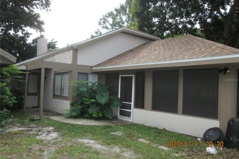 Villa ou maison à Winter Springs, Floride 3 chambres, 126.72 m2 № 2419175