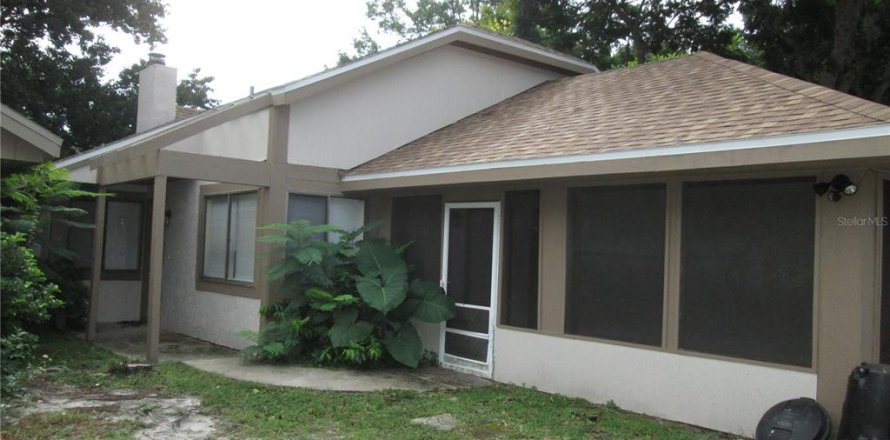 Villa ou maison à Winter Springs, Floride 3 chambres, 126.72 m2 № 2419175