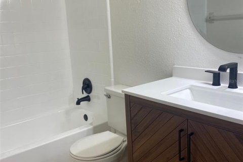 Adosado en alquiler en Winter Springs, Florida, 3 dormitorios, 130.06 m2 № 1902966 - foto 17