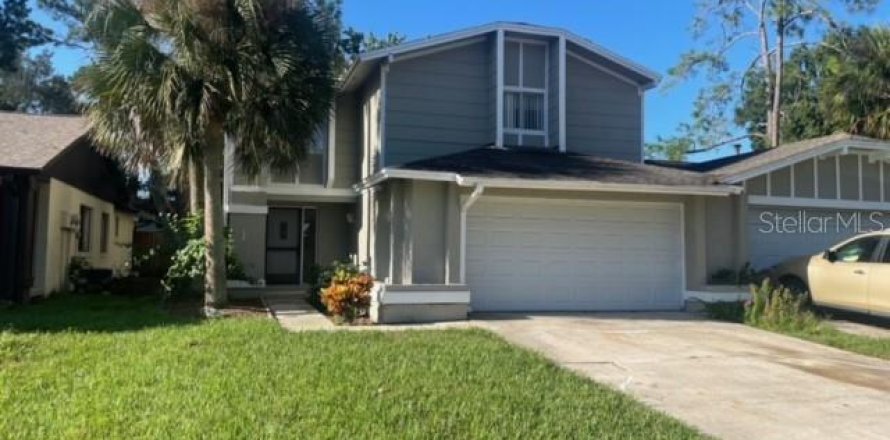 Adosado en Winter Springs, Florida 3 dormitorios, 130.06 m2 № 1902966