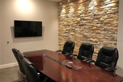 Commercial property in Orlando, Florida 137.96 sq.m. № 2379362 - photo 5