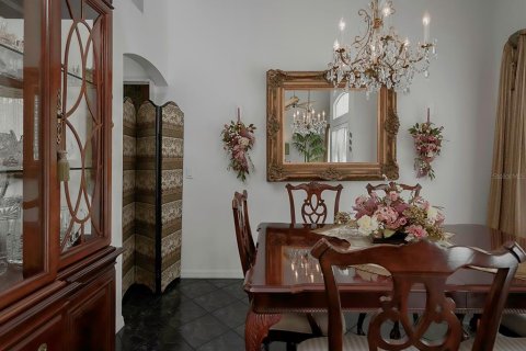 House in Lutz, Florida 4 bedrooms, 219.62 sq.m. № 1871156 - photo 7