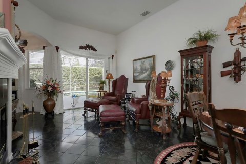 House in Lutz, Florida 4 bedrooms, 219.62 sq.m. № 1871156 - photo 18