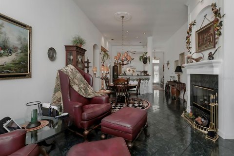 House in Lutz, Florida 4 bedrooms, 219.62 sq.m. № 1871156 - photo 14