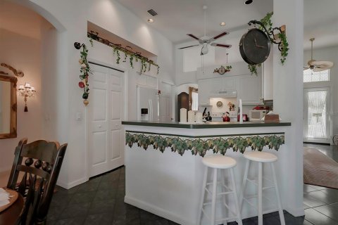 House in Lutz, Florida 4 bedrooms, 219.62 sq.m. № 1871156 - photo 19