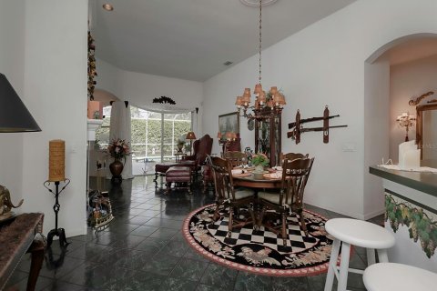 House in Lutz, Florida 4 bedrooms, 219.62 sq.m. № 1871156 - photo 9