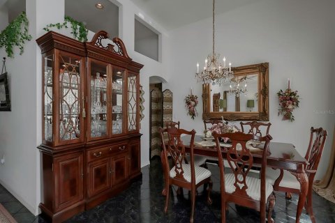 House in Lutz, Florida 4 bedrooms, 219.62 sq.m. № 1871156 - photo 6