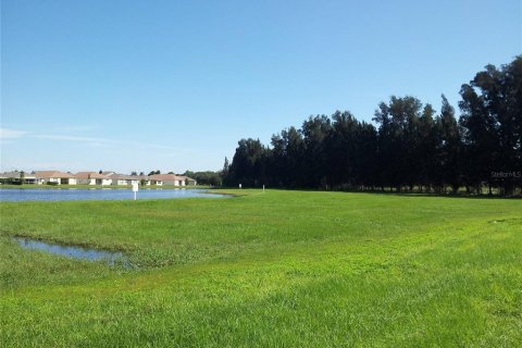 Terreno en alquiler en Ruskin, Florida № 1674099 - foto 1