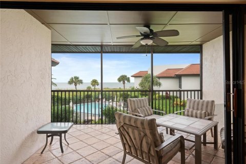Condo in Longboat Key, Florida, 2 bedrooms  № 251576 - photo 22