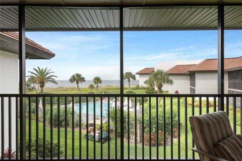 Condo in Longboat Key, Florida, 2 bedrooms  № 251576 - photo 20