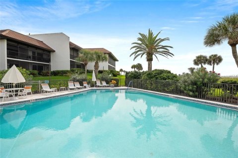 Condo in Longboat Key, Florida, 2 bedrooms  № 251576 - photo 28