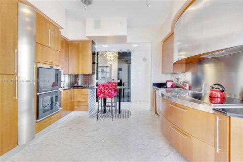 Copropriété à vendre à Sunny Isles Beach, Floride: 3 chambres, 199.09 m2 № 1460614 - photo 13