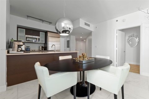 Купить кондоминиум в Майами, Флорида 2 спальни, 111.2м2, № 1699450 - фото 16